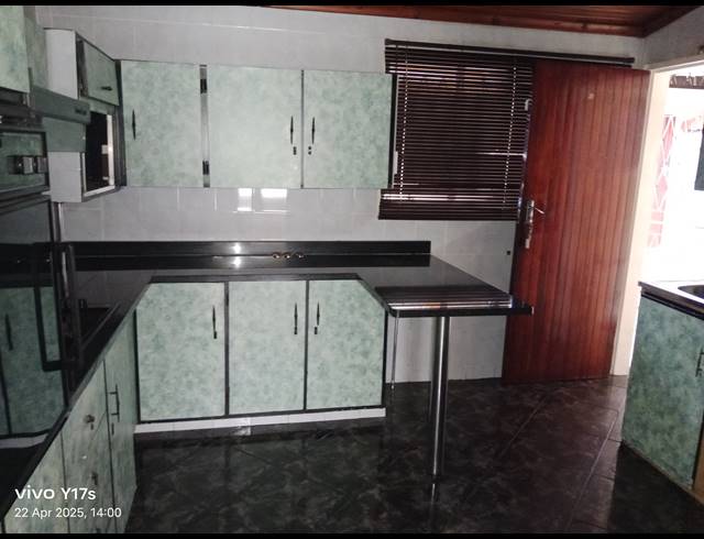 2 BEDROOM HOUSE FOR SALE IN NORTHDALE